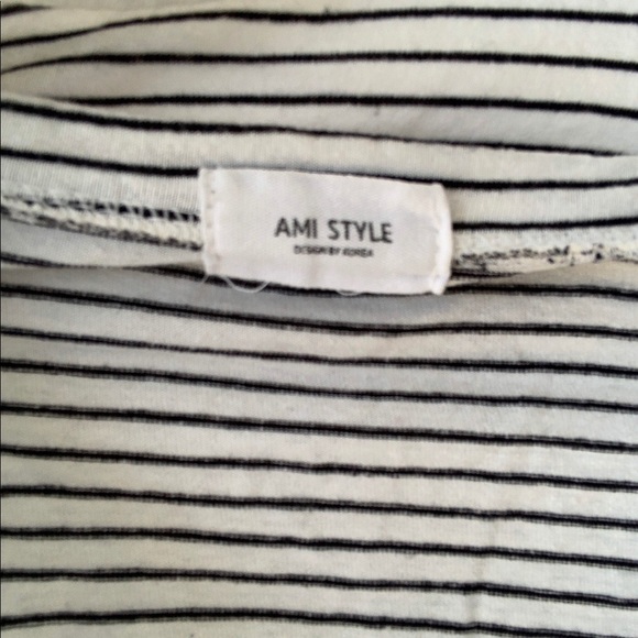 Striped Bell-sleeve 3/4 sleeve Top from Ami Style - Picture 4 of 4